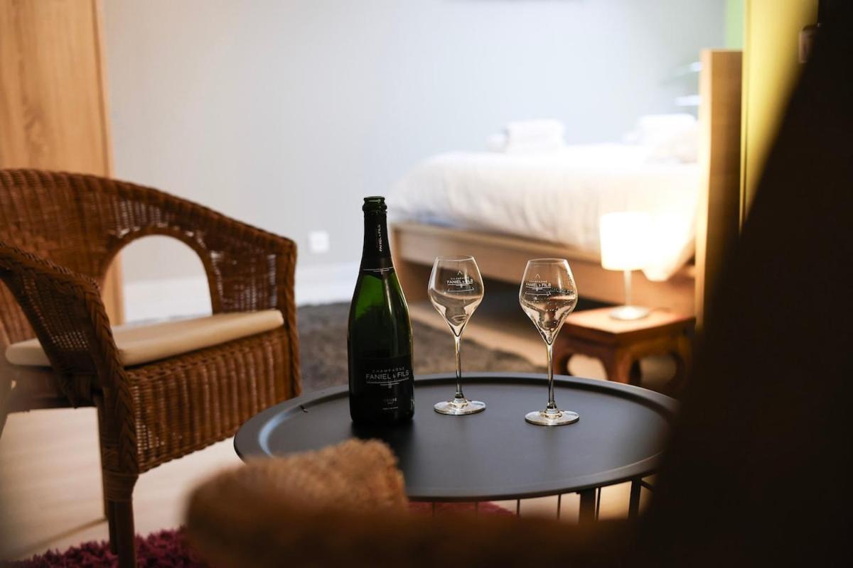 La Villa Des Roses Au Coeur De Cormoyeux Εξωτερικό φωτογραφία